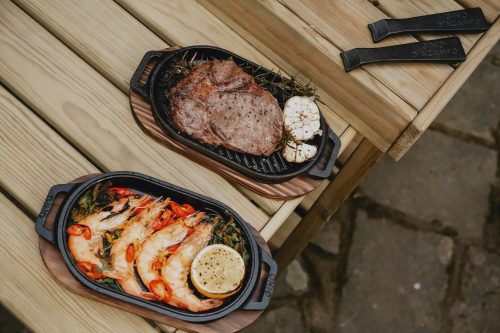 Öntöttvas Serpenyő pizzakemencékhez, bordázott